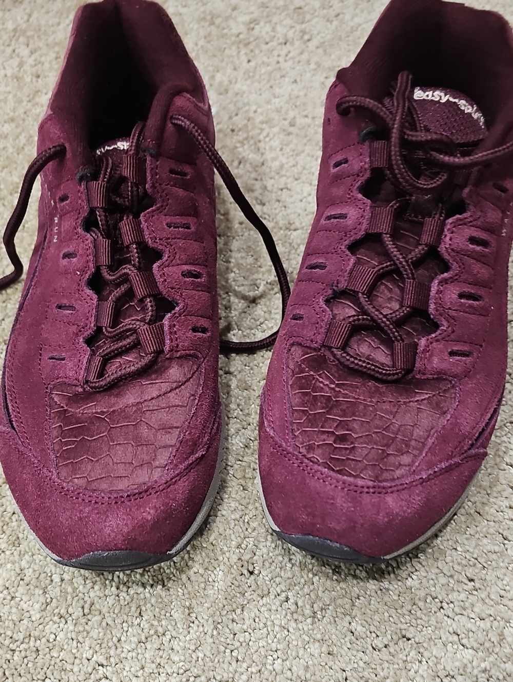 Easy Spirit Women's Burgundy Suede WalkRun Lace-Up Sneakers 8w